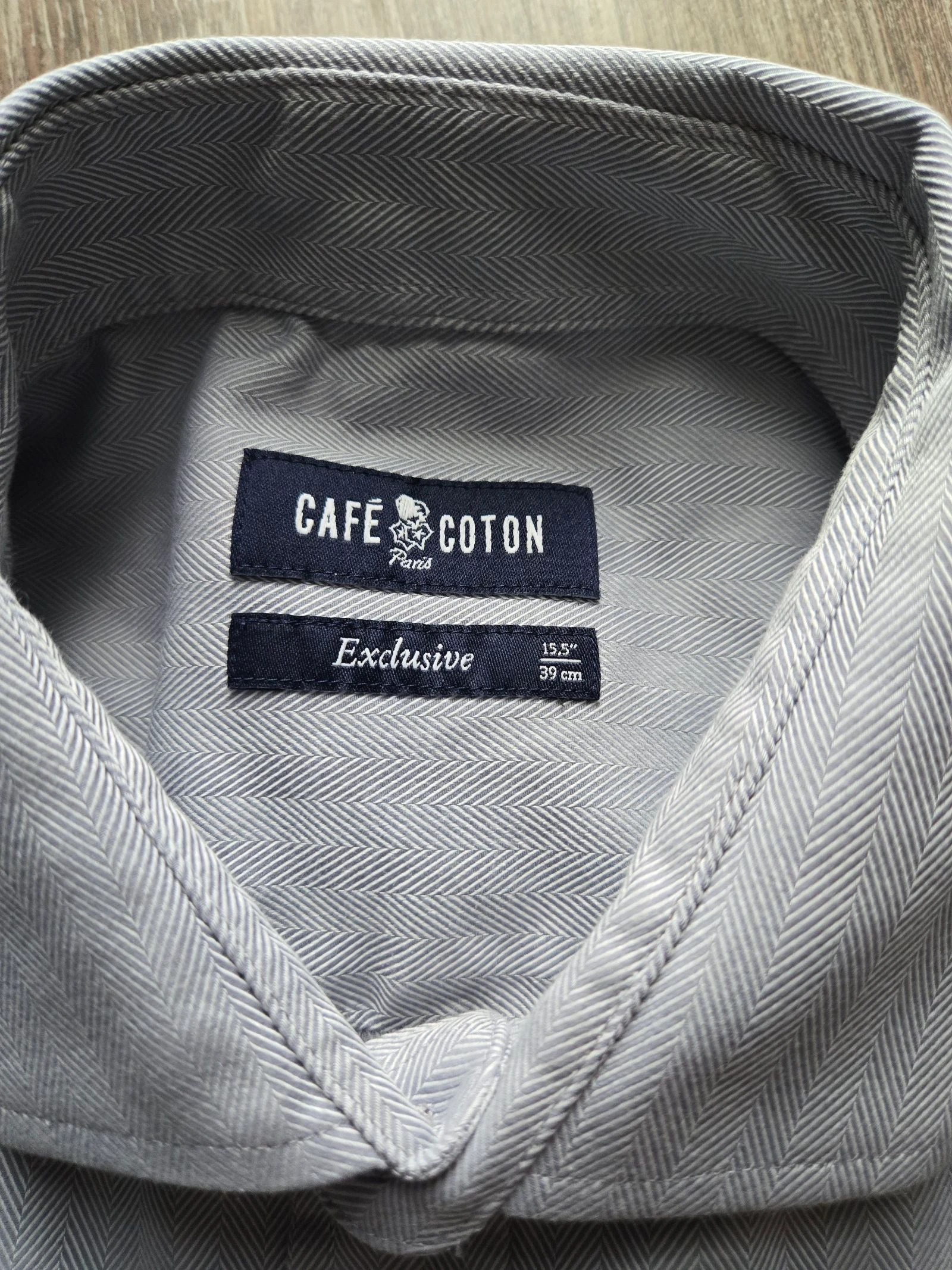 Camisa cinza com motivos chevron Café Coton tamanho M – photo 3